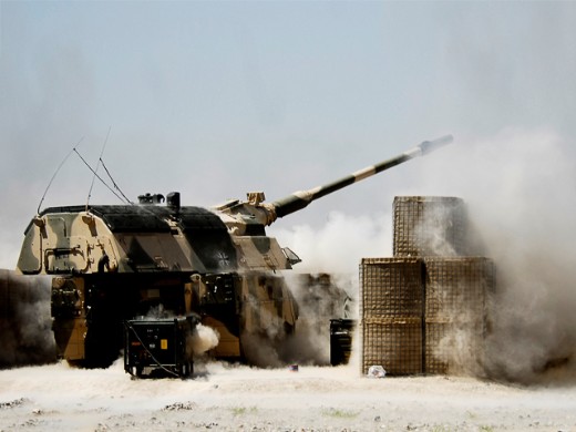 Panzerhaubitze (Artillerie mit 40km Reichweite) der Bundeswehr in Afghanistan